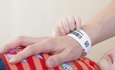 Teaser image for the thematic article on patient identification